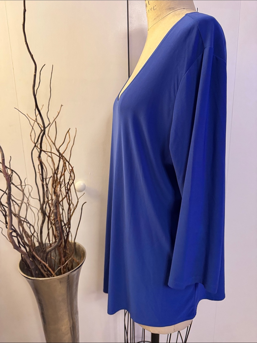 Slinky Brand Scoop Neck royal blue Tunic Top - Picture 2 of 6